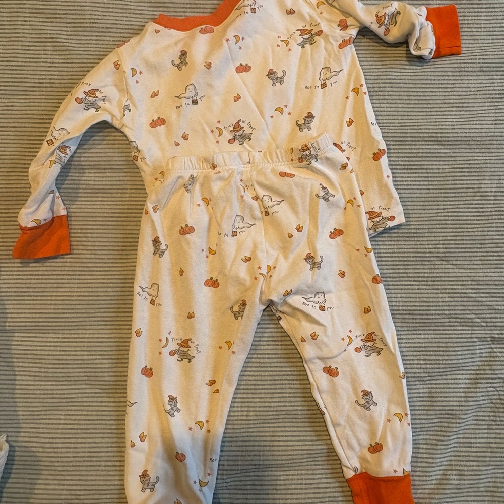 Kissy Kissy Kids Pajamas with Orange and White - Picture 5 of 5